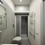 Apartman Bilocale A Chiaia Vicino A Via Dei Mille