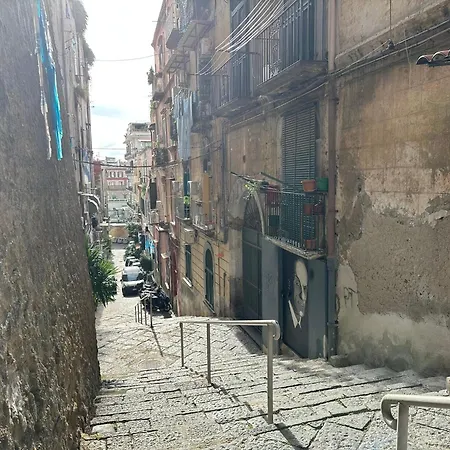 Bilocale A Chiaia Vicino A Via Dei Mille Apartman Nápoly