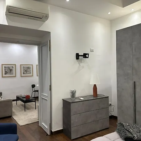 Apartmán Bilocale A Chiaia Vicino A Via Dei Mille *
