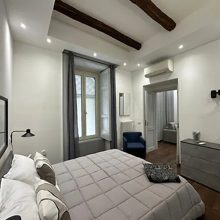Bilocale A Chiaia Vicino A Via Dei Mille Apartmán Neapol