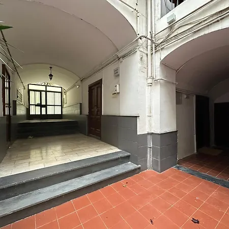 Apartman Bilocale A Chiaia Vicino A Via Dei Mille *